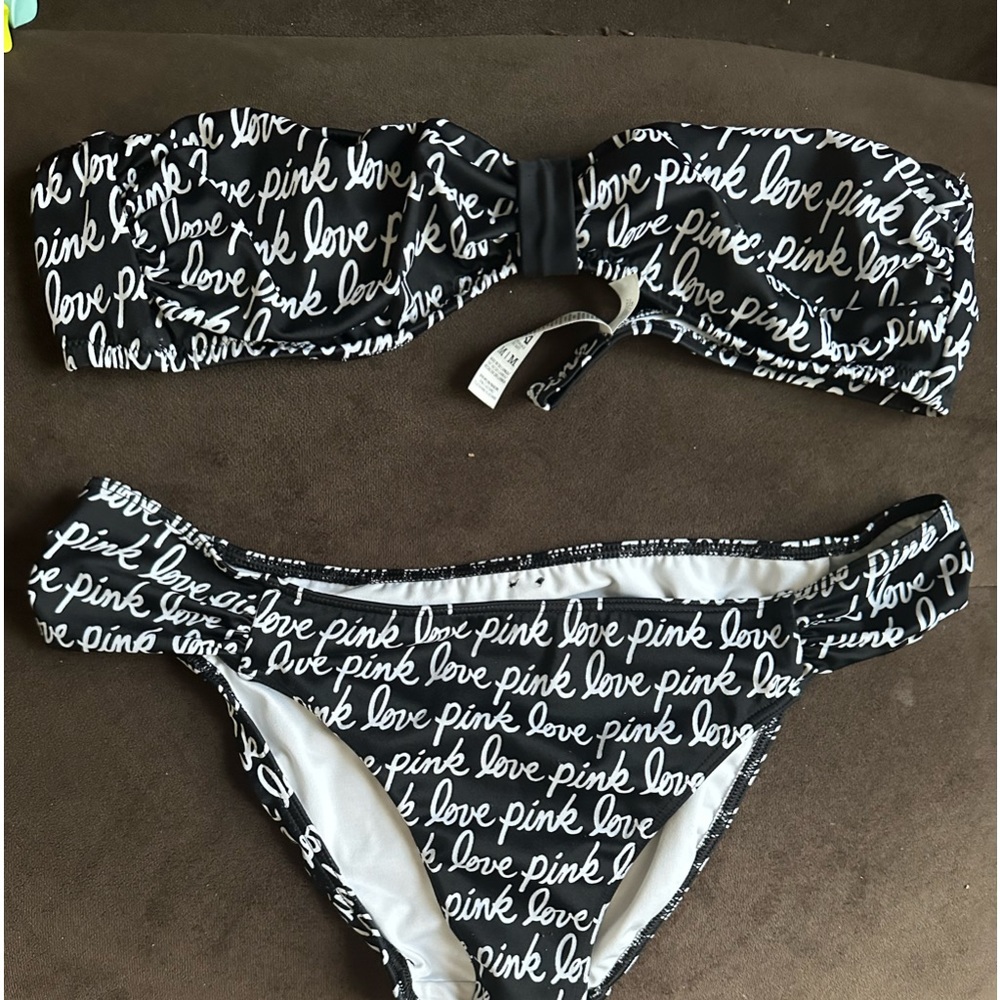 Bikini Vs pink